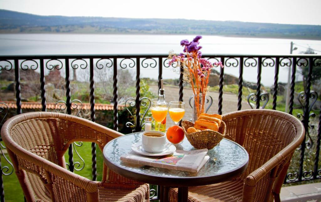Hotel Rural Salvatierra Salvatierra de Tormes Δωμάτιο φωτογραφία